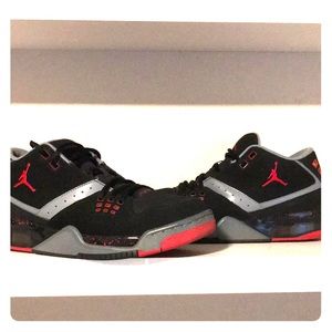 Men’s Jordan’s Size 9